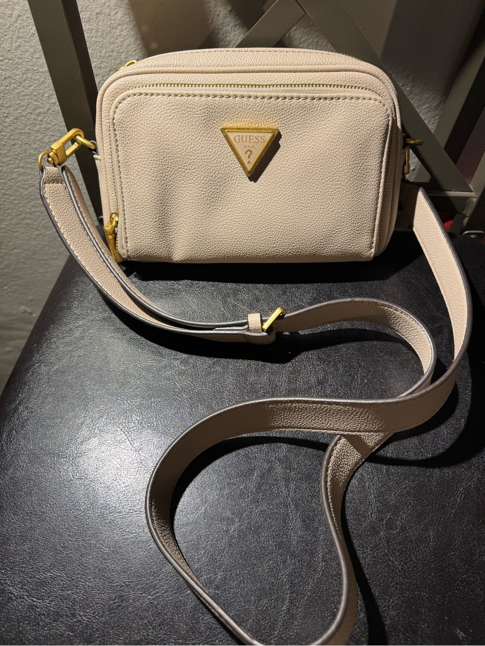 GUESS Beige Pebbled Crossbody Camera Bag with Gold Hardware